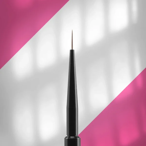 Pincel Fino Brush-liner EXPERT anchura 1 mm/longitud 7 mm Staleks Pro SKU: NBE-01