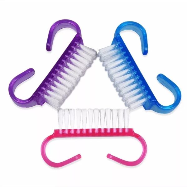 Pack de 3 Cepillitos para limpieza de manicura, color aleatorio.